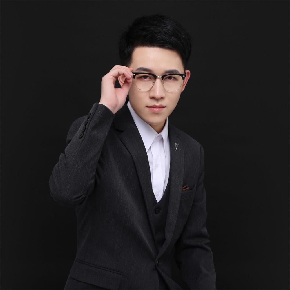 设计师金晓辉